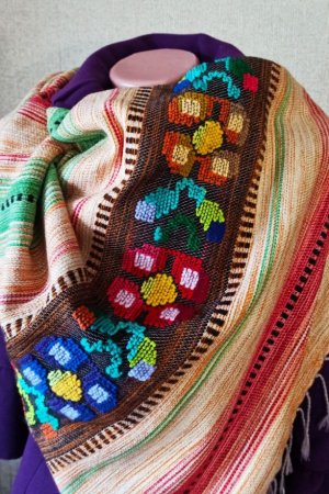 Робота Жіночий тканий широкий шарф з квітами