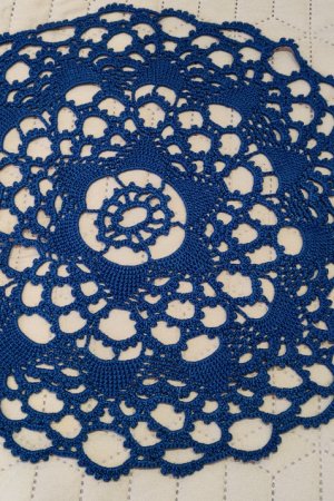 Работа Круглая ажурная салфетка крючком ( Часть 1)