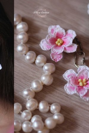 Работа Розовые серьги фиалки