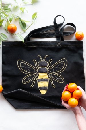 Работа Сумка шоппер "Пчела"+ 4 мешочка для продуктов