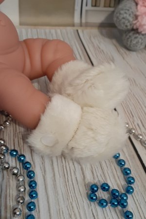 Робота Теплі черевики для пупса Антоніо Хуан 26 див.