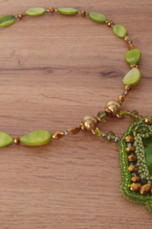 Работа Колье-чокер