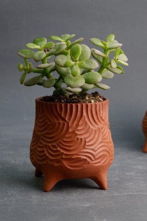 Робота Керамічний червоний горщик для квітів