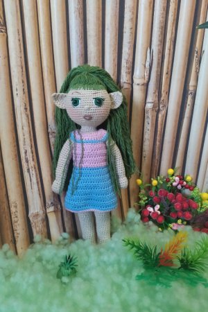 Робота В'язана лялька Ельфочка