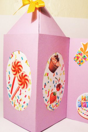 Робота Коробочка для подарунка на День Народження