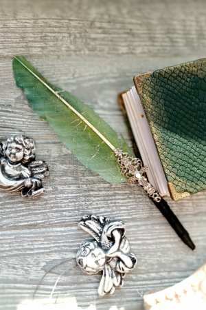 Робота Перова ручка з кульковим зарядом