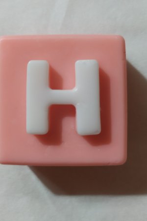 Робота Мило з ініціалом дитини (алфавіт кирилиця)