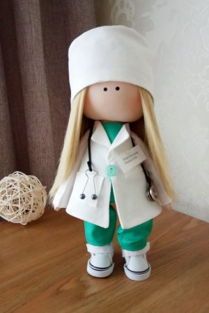 Работа Кукла ручной работы врач