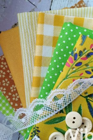 Робота Набір клаптів бавовни для рукоділля з 7шт.