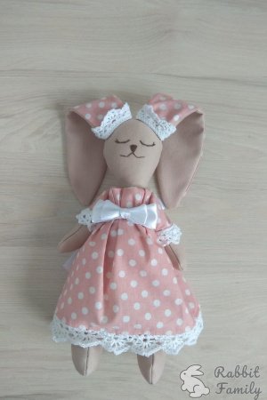 Робота зайчик спляча красуня