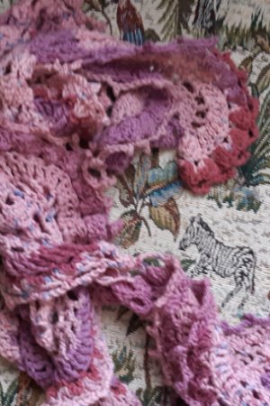 Робота Фіолетовий ажурний шарф