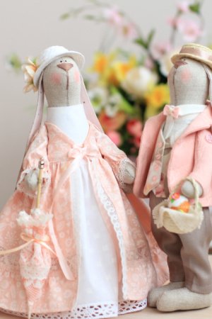 Робота Великодневі зайці "Пудрові"