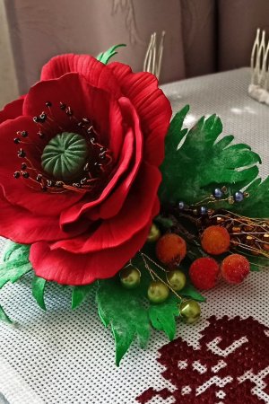 Робота Обруч з маком та колосками