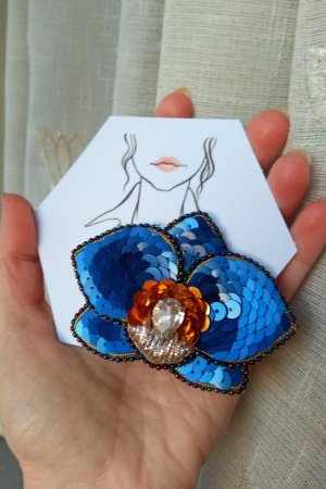 Работа Брошь Орхидея