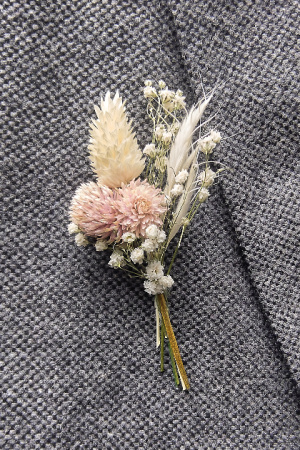 Робота Рустик весілля, бутоньєрки в стилі рустик, із сухоцвітами