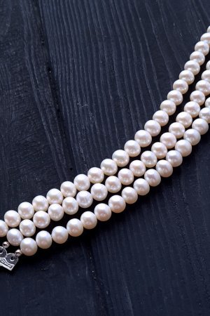 Работа Браслет из натурального жемчуга и серебра трехрядный