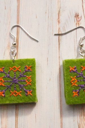 Робота Вишиті сережки, сережки з вишивкою