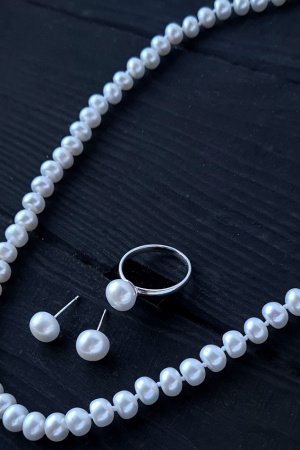 Робота Класичний комплект з натуральних перлів у сріблі трійка