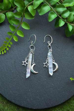 Робота Сережки з кришталю кварцу Місяць і зірка