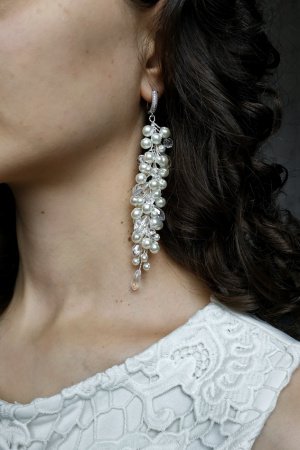 Робота Пишні сережки для нареченої на весілля, на подарунок