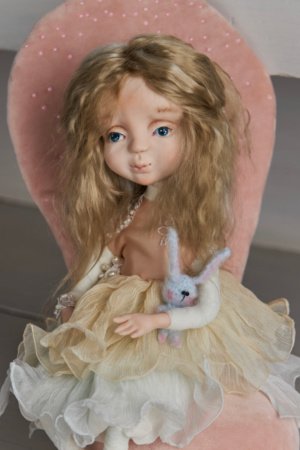 Работа Интерьерная кукла: LOLA