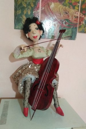 Работа Текстильная интерьерная кукла 