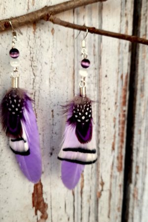 Работа Серьги с перьями Лавандовая ночь