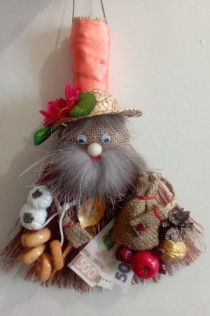 Работа Оберег веник с Домовенком