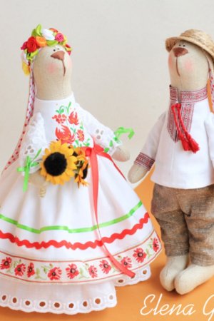 Робота Пара зайців «Весілля в народному стилі»