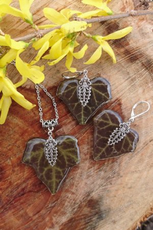 Робота Комплект прикрас ручної роботи Плющ