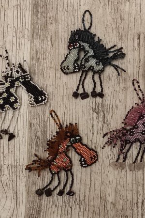 Робота Брелок Коник