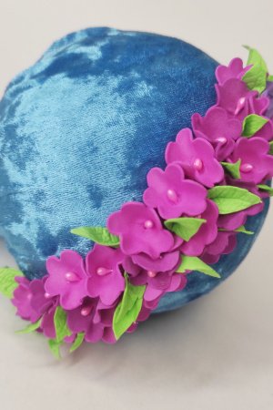 Работа Повязка с цветами